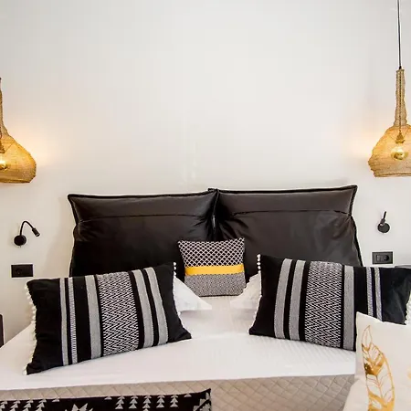 Apartment A & B Minimal ιι With Sea View In *