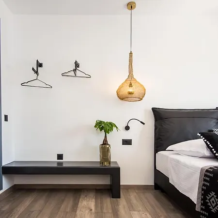 Apartment A & B Minimal ιι With Sea View In *